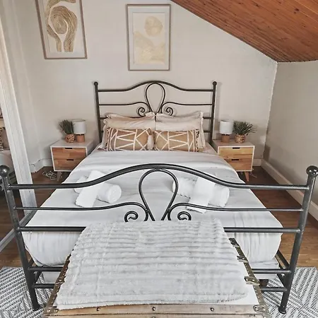 Le Suspendu Apartment